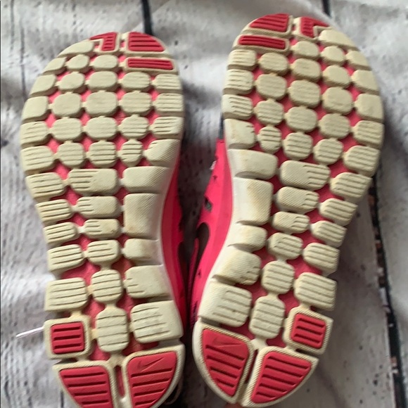 Girls Nike flex 2013 run sneakers size 5Y - Picture 4 of 5